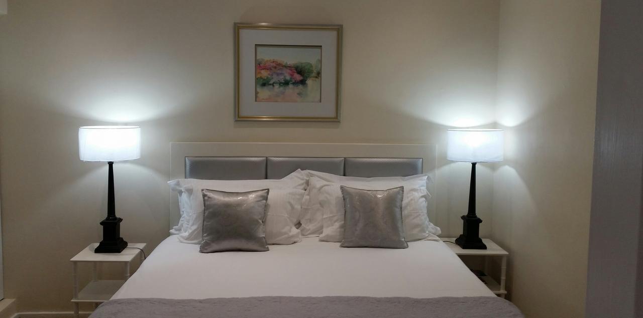 Rosebank Lodge Guesthouse By Claires Johannesburg Eksteriør billede